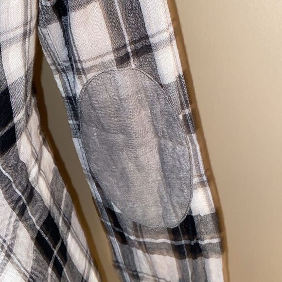 Mossimo Supply Co Plaid Button Down Top! - Picture 6 of 13